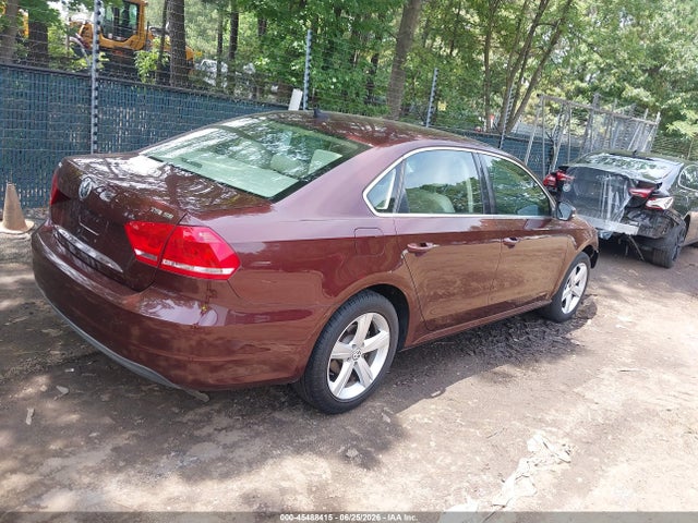 2014 Volkswagen Passat 1.8t Se მანქანა იყიდება აუქციონზე, vin: 1VWBT7A33EC055756, აუქციონის ნომერი: 45488415