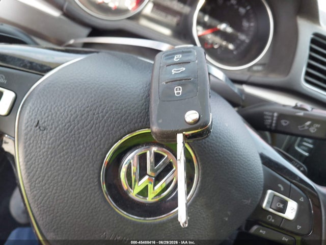45488416 :رقم المزاد ، 1VWAA7A34JC005914 vin ، 2018 Volkswagen Passat 2.0t R-line/2.0t S مزاد بيع