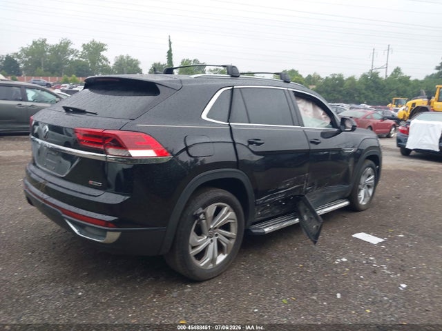 2021 Volkswagen Atlas Cross Sport 2.0t Sel მანქანა იყიდება აუქციონზე, vin: 1V2BC2CA7MC213112, აუქციონის ნომერი: 45488451