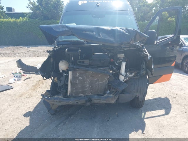45488454 :رقم المزاد ، W1Z4KFHY6RT169886 vin ، 2024 Mercedes-benz Sprinter 2500 Standard Roof 4-cyl Diesel مزاد بيع