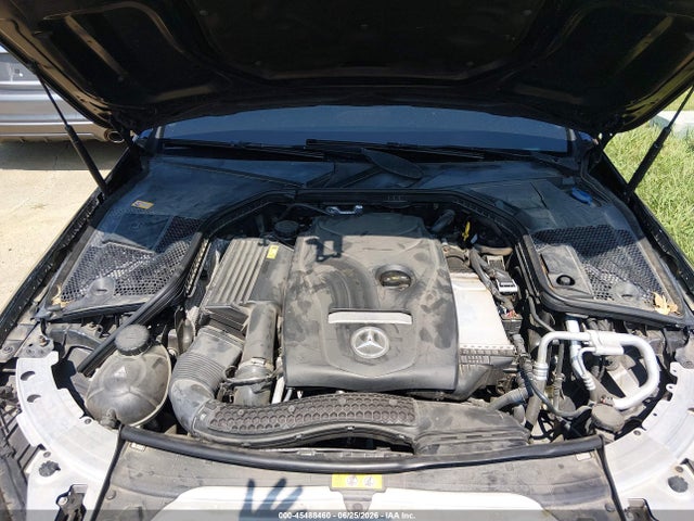 45488460 :رقم المزاد ، 55SWF4KB9GU147359 vin ، 2016 Mercedes-benz C 300 Luxury 4matic مزاد بيع