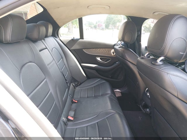 45488460 :رقم المزاد ، 55SWF4KB9GU147359 vin ، 2016 Mercedes-benz C 300 Luxury 4matic مزاد بيع
