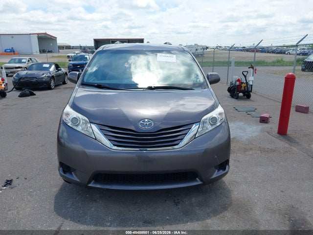 Toyota Sienna Le 8 Passenger 2015 5TDKK3DC0FS581403 Image 12