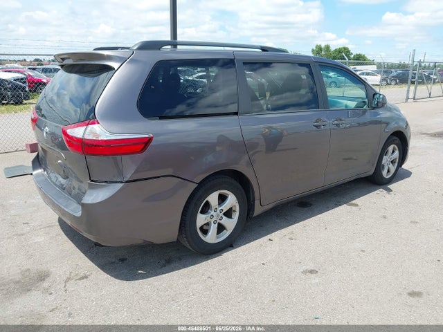 Toyota Sienna Le 8 Passenger 2015 5TDKK3DC0FS581403 Image 4