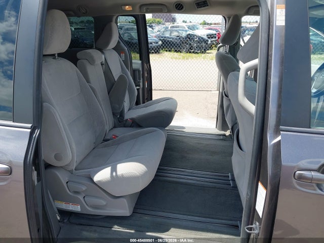 Toyota Sienna Le 8 Passenger 2015 5TDKK3DC0FS581403 Image 8