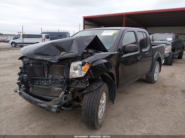 Nissan Frontier Sv 2018 1N6DD0EV8JN703759 Image 2