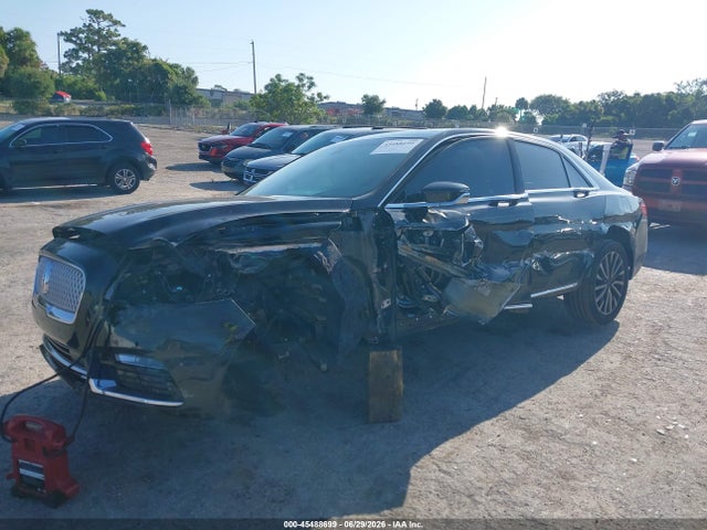 45488699 :رقم المزاد ، 1LN6L9SKXH5601334 vin ، 2017 Lincoln Continental Select مزاد بيع