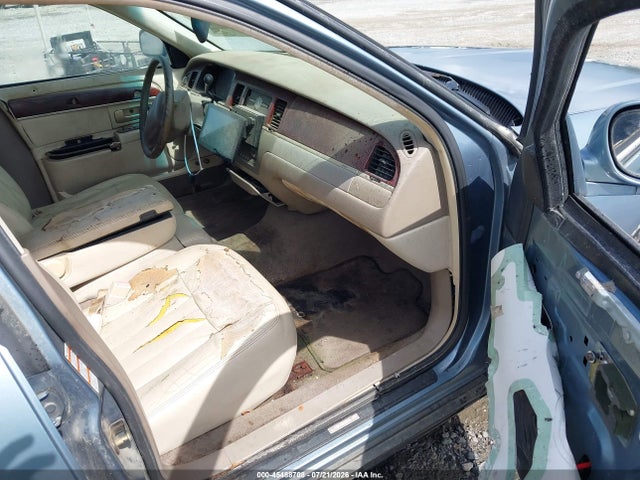 Aukcja sprzedaży 2004 Lincoln Town Car Signature, vin: 1LNHM81W34Y635306, numer aukcji: 45488708