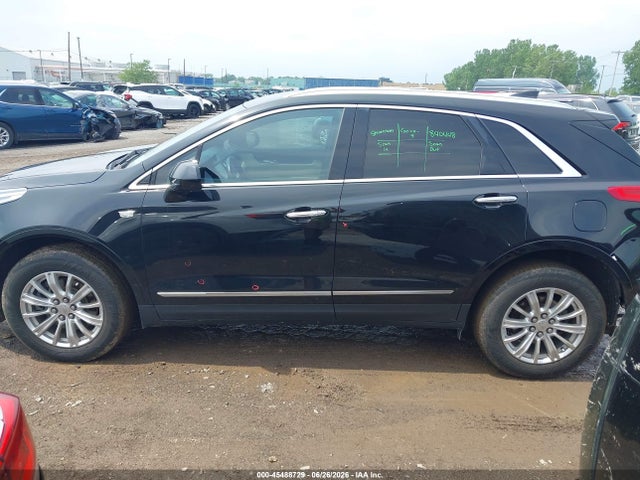 45488729 :رقم المزاد ، 1GYKNARS5HZ216772 vin ، 2017 Cadillac Xt5 Standard مزاد بيع