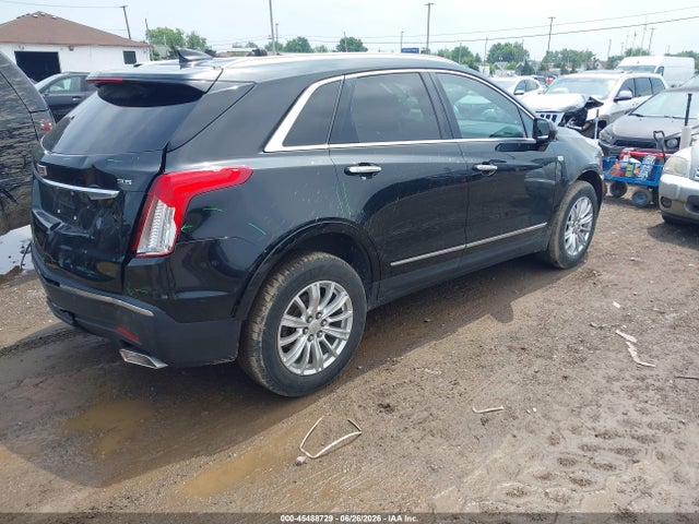 45488729 :رقم المزاد ، 1GYKNARS5HZ216772 vin ، 2017 Cadillac Xt5 Standard مزاد بيع