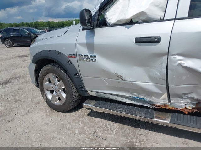 2018 Ram 1500 Express  4x4 6'4 Box მანქანა იყიდება აუქციონზე, vin: 1C6RR7FT4JS302198, აუქციონის ნომერი: 45488820