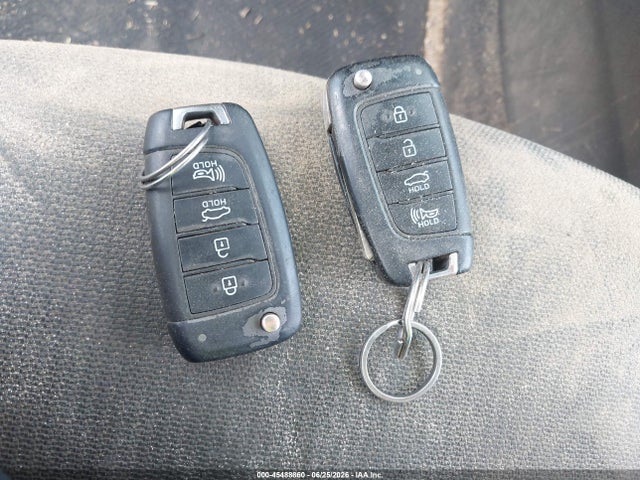 45488860 :رقم المزاد ، 3KPC24A61ME134465 vin ، 2021 Hyundai Accent Se مزاد بيع