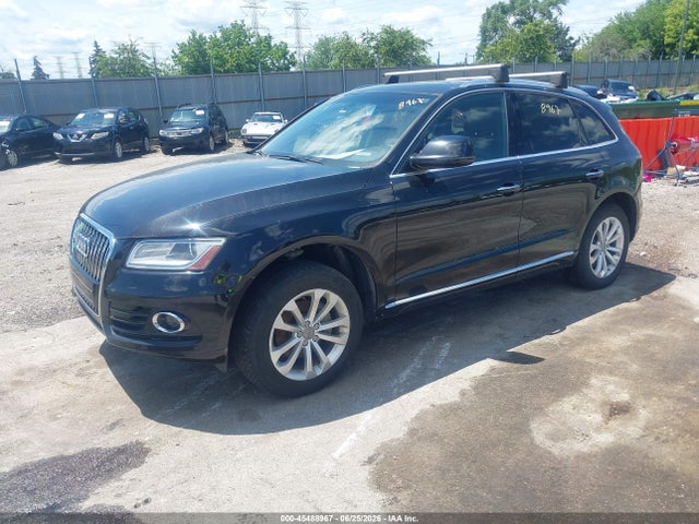 Audi Q5 2.0t Premium 2016 WA1C2AFP2GA140339 Image 2