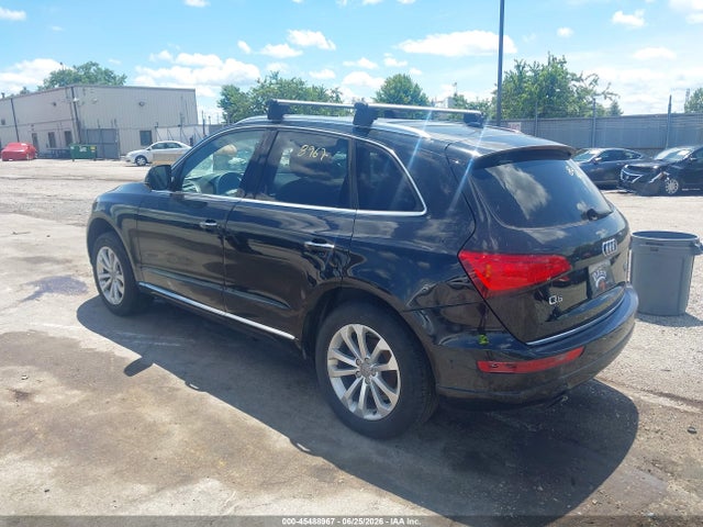 Audi Q5 2.0t Premium 2016 WA1C2AFP2GA140339 Image 3