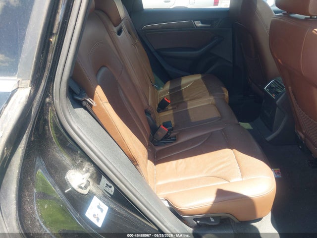 Audi Q5 2.0t Premium 2016 WA1C2AFP2GA140339 Image 8