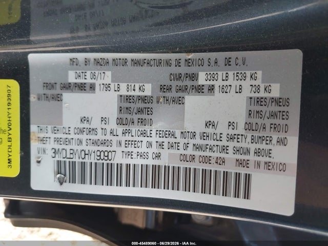 45489060 :رقم المزاد ، 3MYDLBYV0HY190907 vin ، 2017 Toyota Yaris Ia مزاد بيع