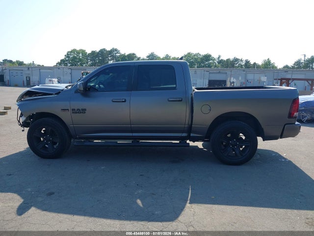 45489100 :رقم المزاد ، 1C6RR7MT2HS711197 vin ، 2017 Ram 1500 Night  4x4 5'7 Box مزاد بيع
