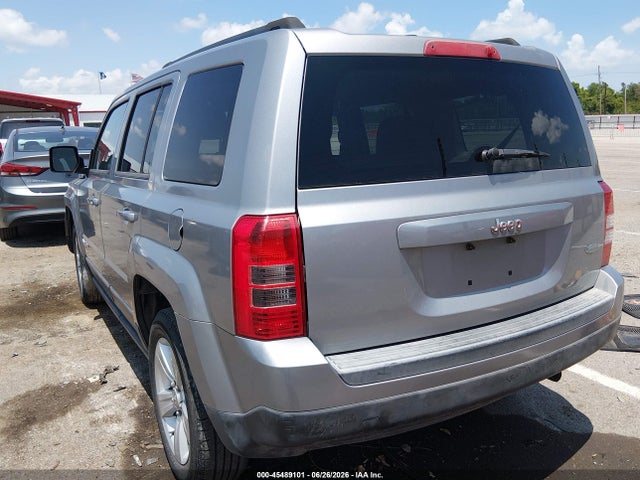 Jeep Patriot Latitude 2015 1C4NJPFB6FD219373 Image 3