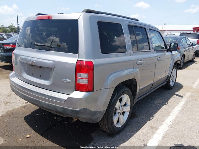 Jeep Patriot Latitude 2015 1C4NJPFB6FD219373 Image 4