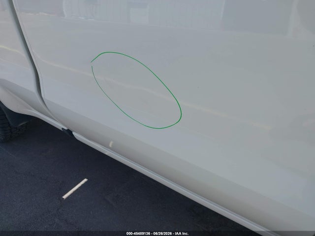 Chevrolet Silverado 1500 2021 1GCPYAEHXMZ340401 Image 6