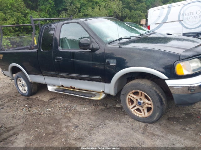 45489209 :رقم المزاد ، 2FTRX18W11CA96698 vin ، 2001 Ford F-150 Lariat/xl/xlt مزاد بيع