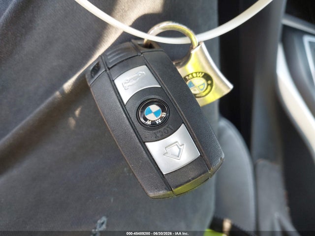 2015 Bmw X1 Xdrive28i მანქანა იყიდება აუქციონზე, vin: WBAVL1C57FVY25133, აუქციონის ნომერი: 45489280