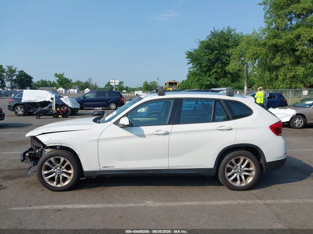 2015 Bmw X1 Xdrive28i მანქანა იყიდება აუქციონზე, vin: WBAVL1C57FVY25133, აუქციონის ნომერი: 45489280