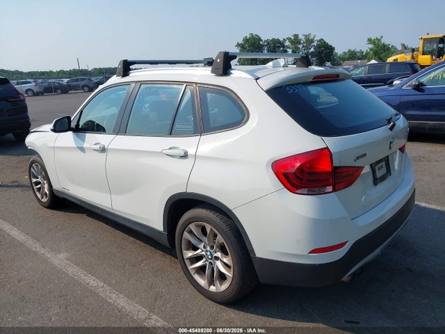 2015 Bmw X1 Xdrive28i მანქანა იყიდება აუქციონზე, vin: WBAVL1C57FVY25133, აუქციონის ნომერი: 45489280