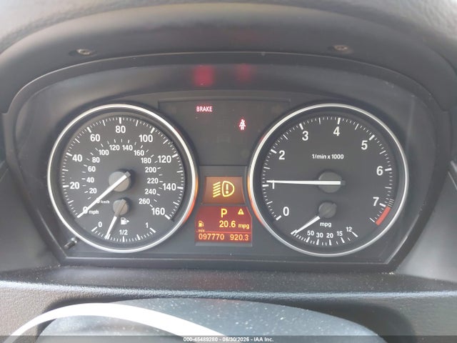 2015 Bmw X1 Xdrive28i მანქანა იყიდება აუქციონზე, vin: WBAVL1C57FVY25133, აუქციონის ნომერი: 45489280
