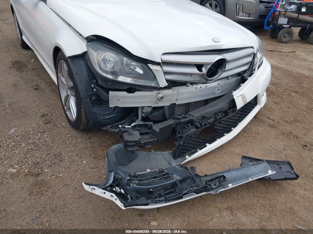 Продаж на аукціоні авто 2013 Mercedes-benz C 250 Sport, vin: WDDGF4HB2DA769065, номер лоту: 45489289