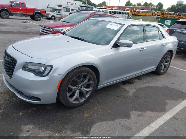2023 Chrysler 300 300s მანქანა იყიდება აუქციონზე, vin: 2C3CCABG8PH624353, აუქციონის ნომერი: 45489298
