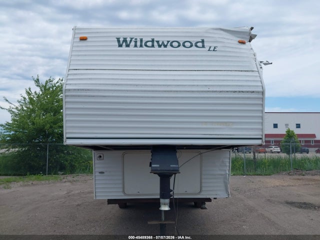 45489368 :رقم المزاد ، 4X4FWDZ243Y231455 vin ، 2003 Forest River Wildwood مزاد بيع