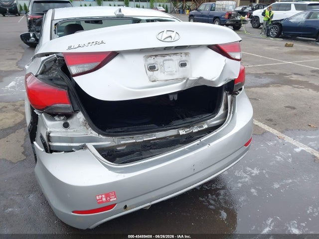 5NPDH4AE1GH662856 Hyundai ELANTRA SE