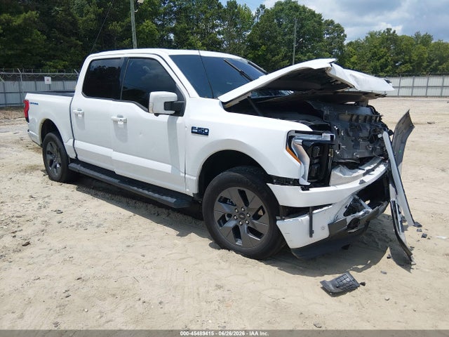 Продаж на аукціоні авто 2024 Ford F-150 Lightning Lariat, vin: 1FT6W5L75RWG26068, номер лоту: 45489415