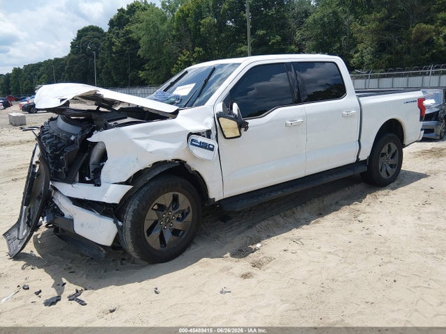 Продаж на аукціоні авто 2024 Ford F-150 Lightning Lariat, vin: 1FT6W5L75RWG26068, номер лоту: 45489415