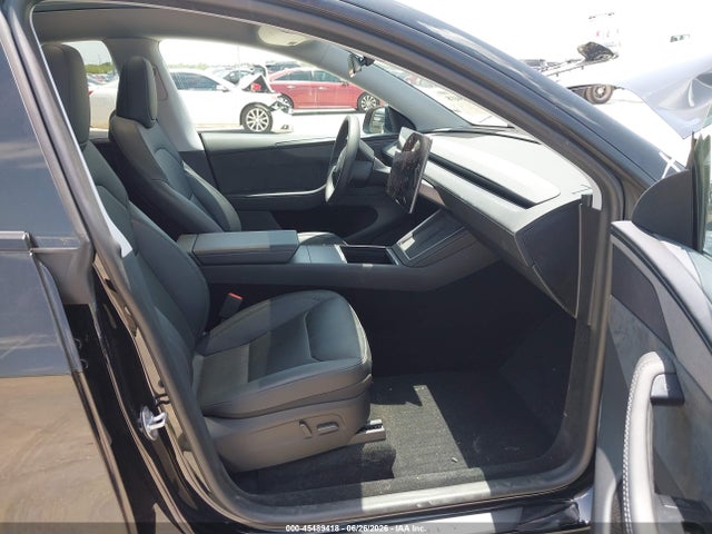 Продаж на аукціоні авто 2026 Tesla Model Y Premium Rear-wheel Drive/rear-wheel Drive, vin: 7SAYGDEDXTA439424, номер лоту: 45489418