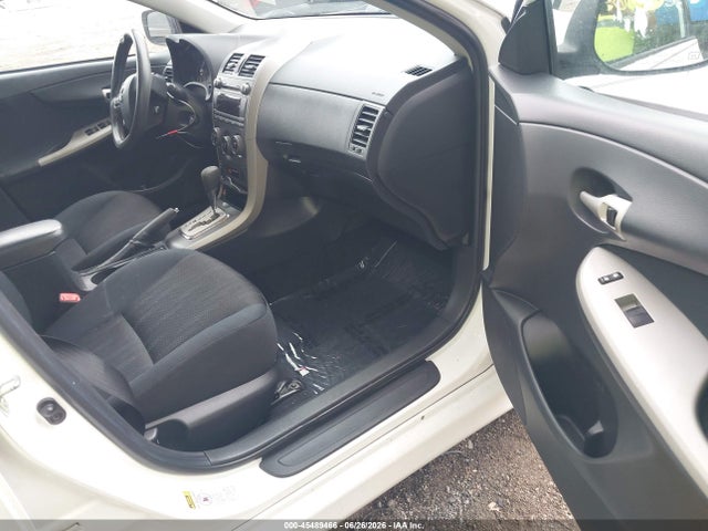 Продаж на аукціоні авто 2011 Toyota Corolla S, vin: 2T1BU4EE6BC739052, номер лоту: 45489466
