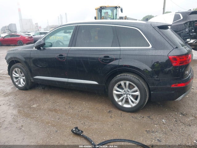 45489471 :رقم المزاد ، WA1AHAF75KD037509 vin ، 2019 Audi Q7 45 Premium/45 Se Premium مزاد بيع