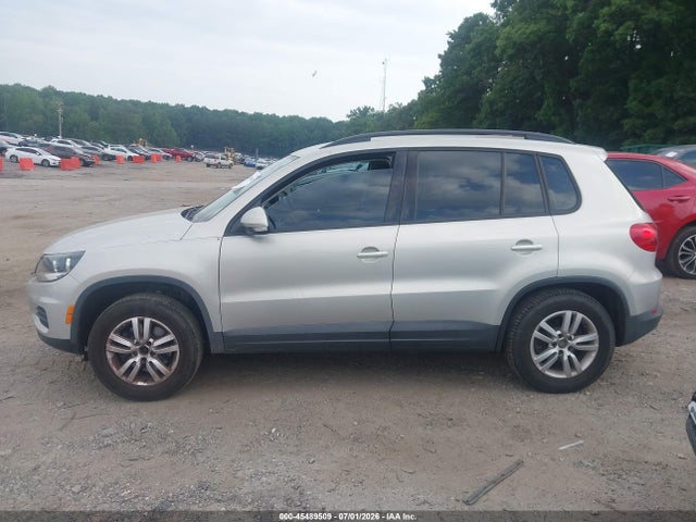 Продаж на аукціоні авто 2015 Volkswagen Tiguan S, vin: WVGAV7AX2FW559979, номер лоту: 45489509
