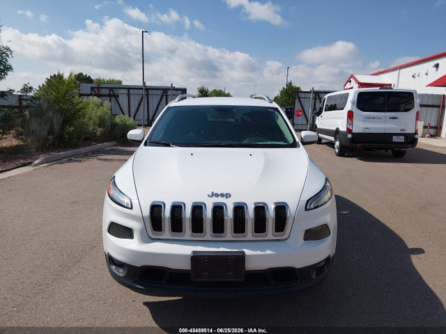 Jeep Cherokee Latitude 4x4 2018 1C4PJMCB4JD528473 Image 16