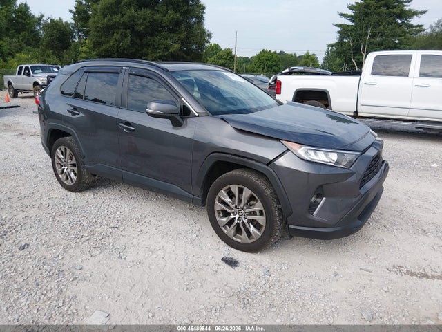 Aukcja sprzedaży 2021 Toyota Rav4 Xle Premium, vin: 2T3C1RFV5MC126245, numer aukcji: 45489544