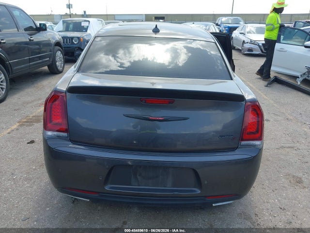 45489610 :رقم المزاد ، 2C3CCABG8PH541960 vin ، 2023 Chrysler 300 300s مزاد بيع