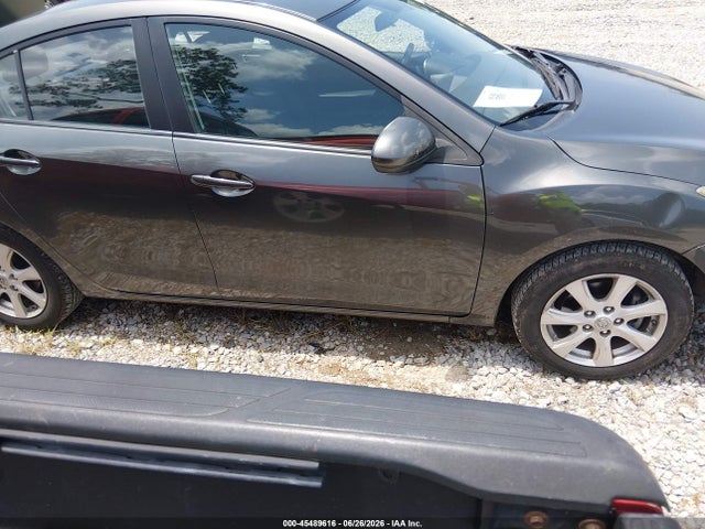 Продаж на аукціоні авто 2011 Mazda Mazda3 I Touring, vin: JM1BL1VF9B1413812, номер лоту: 45489616