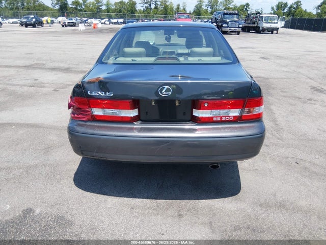 45489676 :رقم المزاد ، JT8BF28GXY5093661 vin ، 2000 Lexus Es 300 مزاد بيع