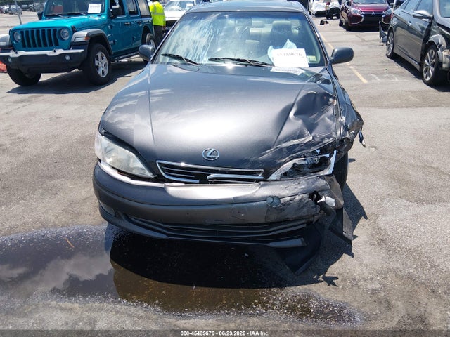 45489676 :رقم المزاد ، JT8BF28GXY5093661 vin ، 2000 Lexus Es 300 مزاد بيع