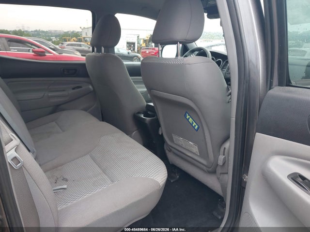 Toyota Tacoma 2014 5TFJX4CN0EX044402 Image 8