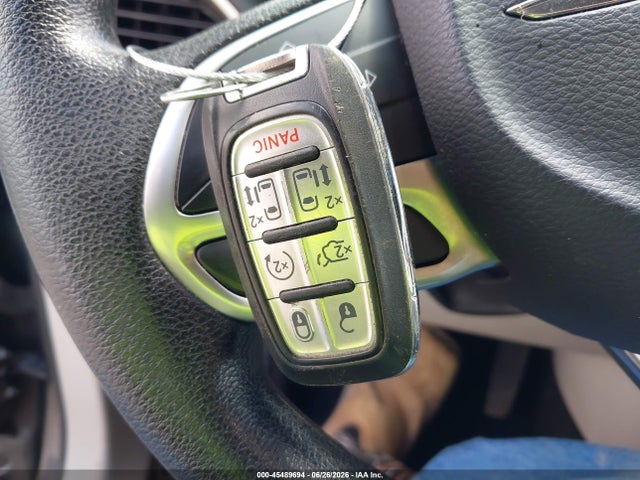 Продаж на аукціоні авто 2020 Chrysler Voyager Lxi, vin: 2C4RC1DG9LR195652, номер лоту: 45489694