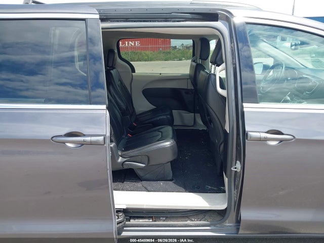 Продаж на аукціоні авто 2020 Chrysler Voyager Lxi, vin: 2C4RC1DG9LR195652, номер лоту: 45489694