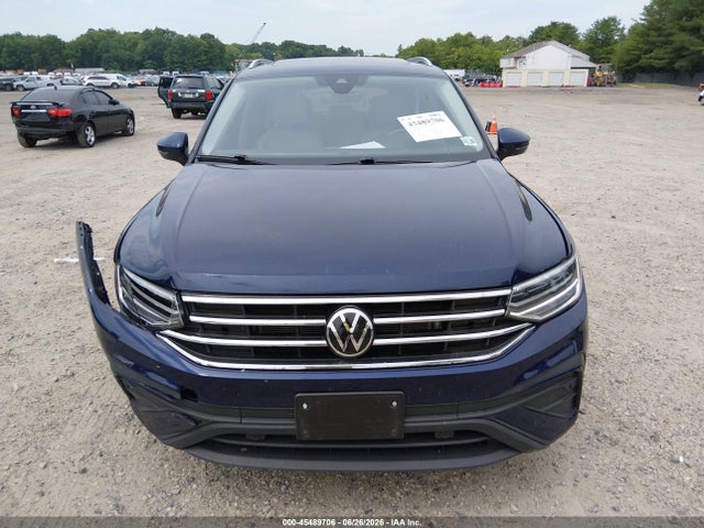 Продажа на аукционе авто 2024 Volkswagen Tiguan 2.0t Se/2.0t Wolfsburg Edition, vin: 3VVMB7AX4RM168302, номер лота: 45489706