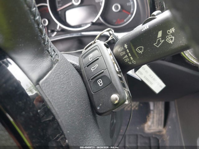 Продаж на аукціоні авто 2018 Volkswagen Beetle 2.0t Coast/2.0t S, vin: 3VWFD7AT5JM706246, номер лоту: 45489721
